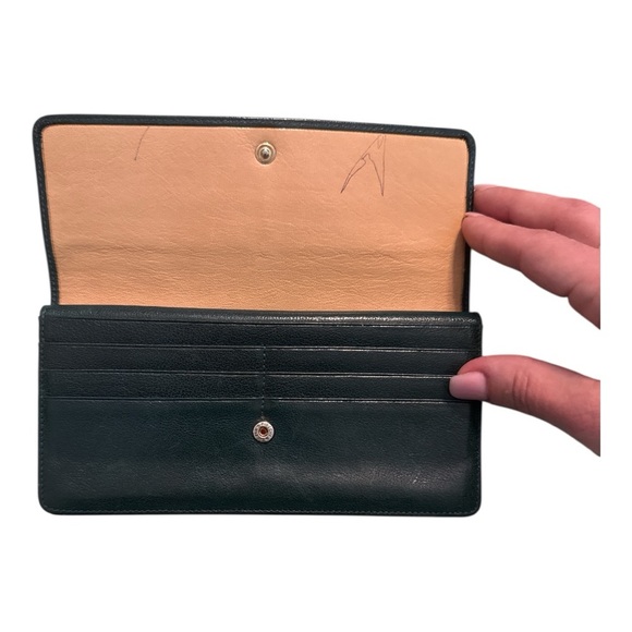 TUSK green Leather Wallet - Picture 3 of 4